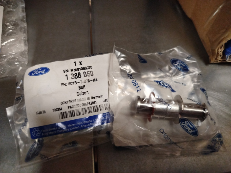product-thumb