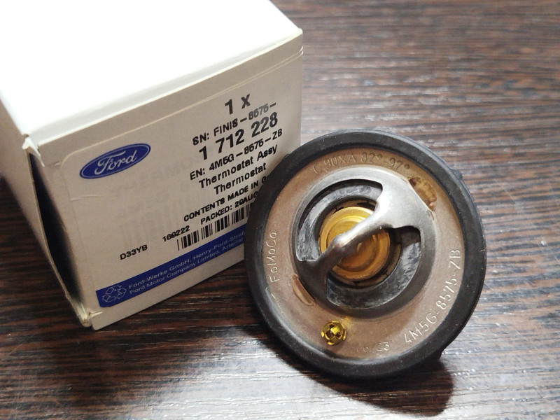 product-thumb