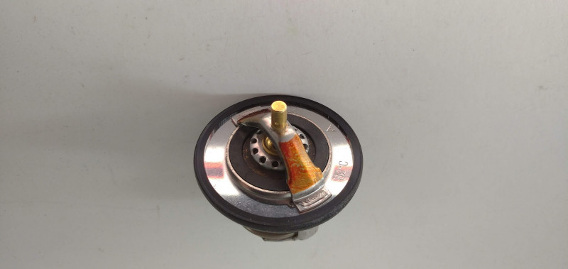 product-thumb