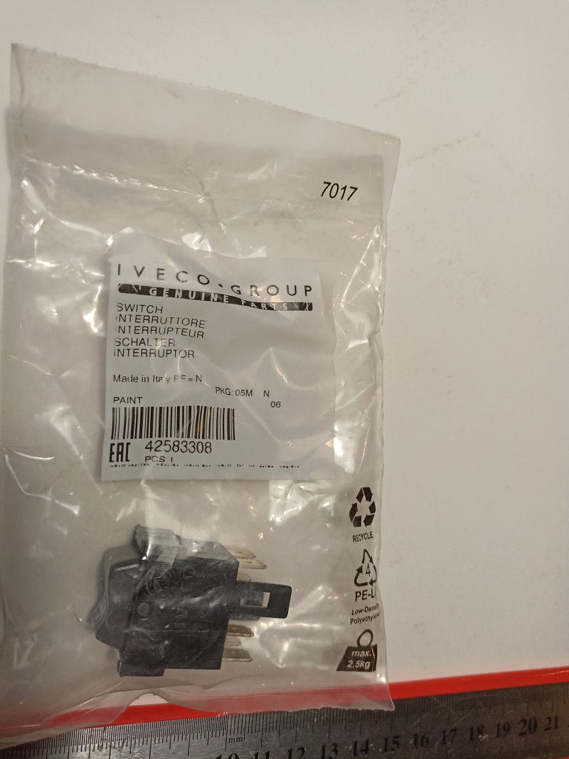 product-thumb