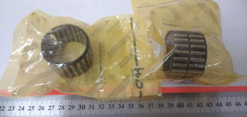 product-thumb