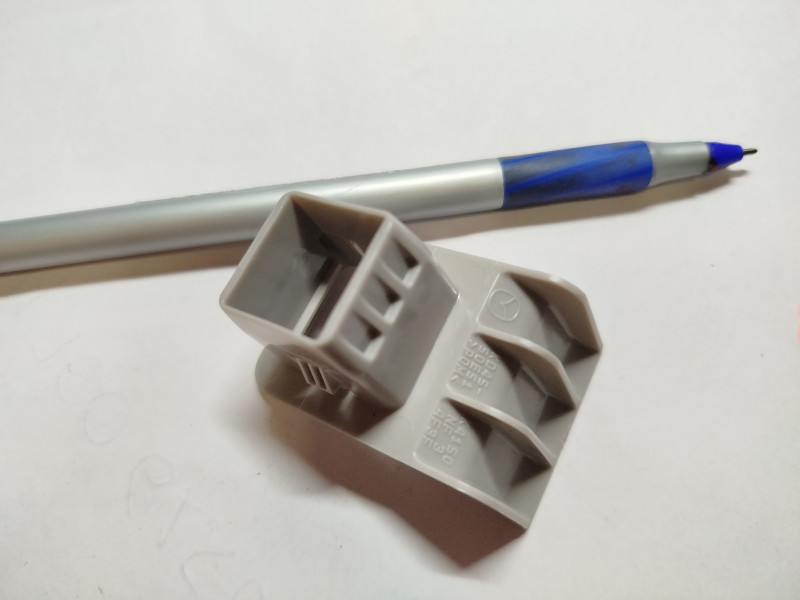 product-thumb