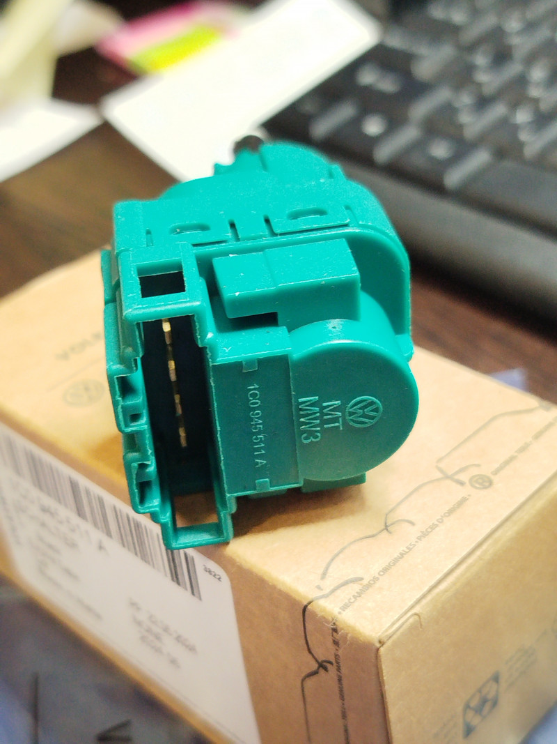 product-thumb